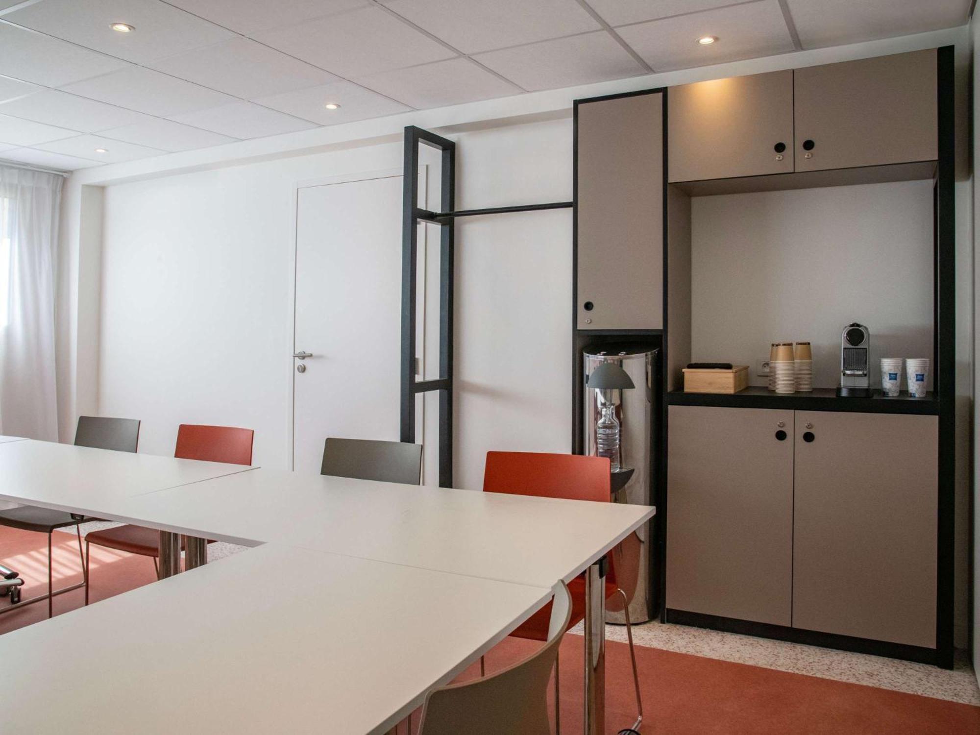 Ibis Budget Nice Californie Lenval Exterior photo